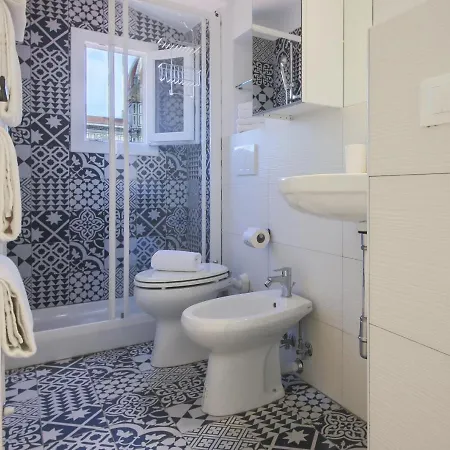 - Florentine Skyline Apartment Florence