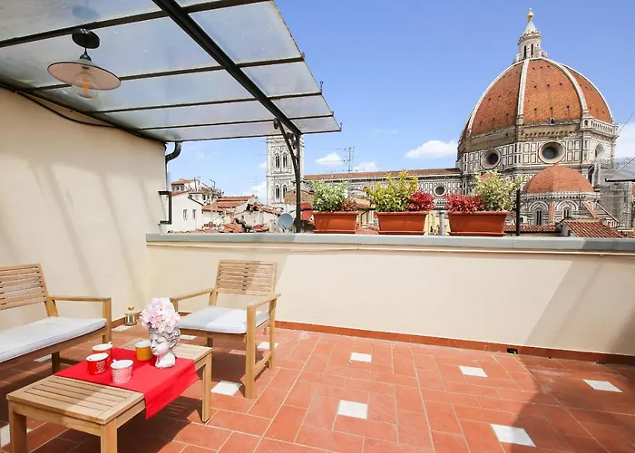 - Florentine Skyline Apartament Florencja